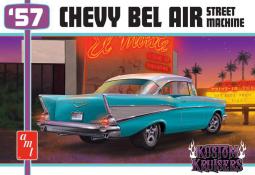 1957 Chevy Bel Air 'Street Machine' 1:25 Model Kit