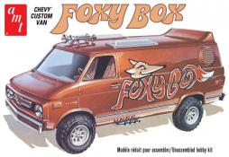 1975 Chevy Custom Van 'Foxy Box' 1:25 Model Kit
