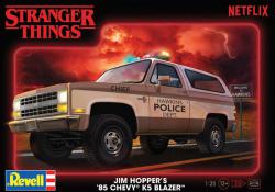 Stranger Things - Jim Hopper's 1985 Chevy K5 Blazer 1:25 Model Kit